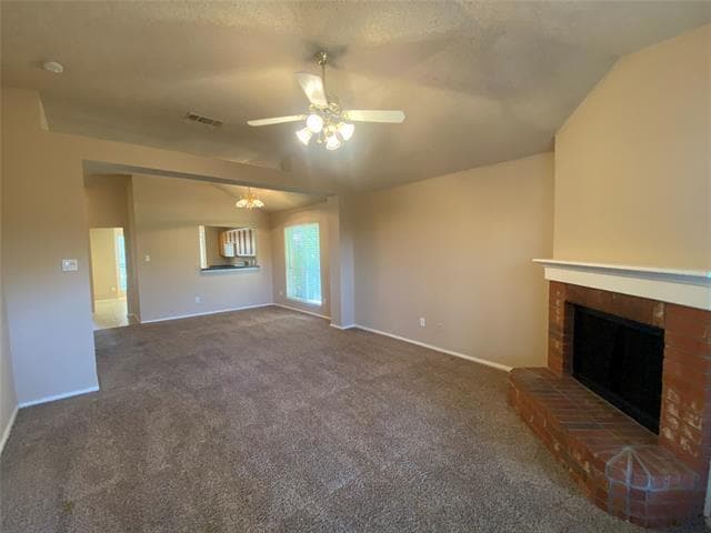 Building Photo - 1042 Palomino Dr