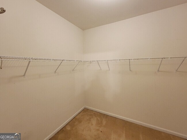 Building Photo - 175 Stillwood Dr