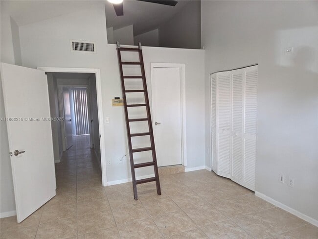 Building Photo - 7799 SW 102nd Ln