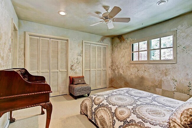 Building Photo - 2607 Crossvine Cir