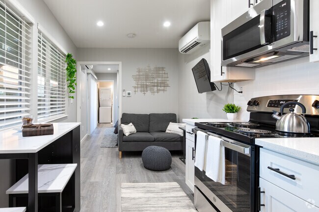 1BR, 1BA - 260SF - Element Apartment Homes