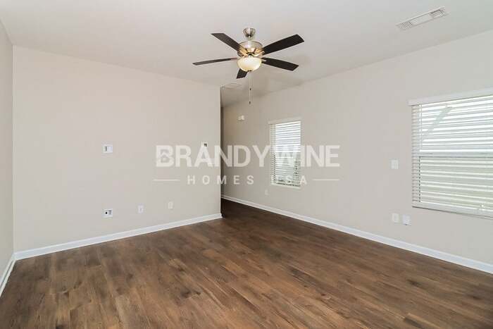 Building Photo - 110 Crestview Wy