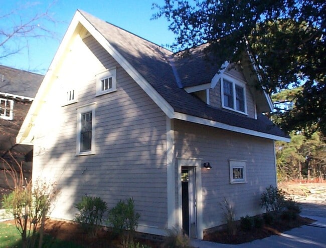 Building Photo - 9520 25th Bay St