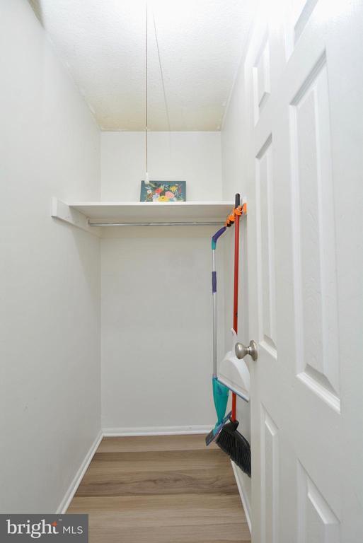 Building Photo - 4600 S Four Mile Run Dr