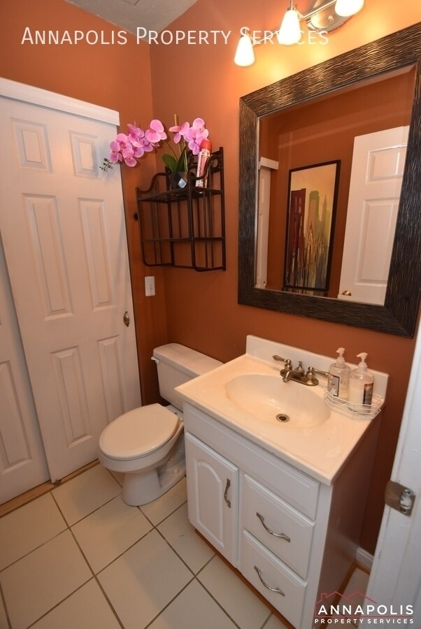 Building Photo - 2711 Summers Ridge Dr