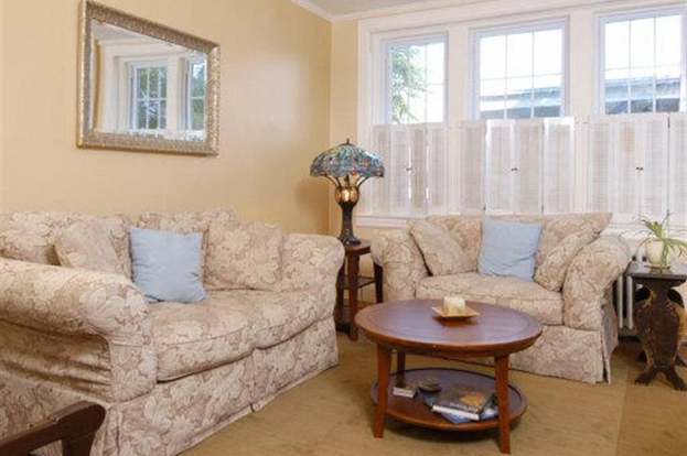 Building Photo - 10 Jamaicaway-