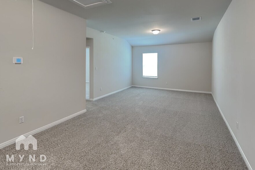 Building Photo - 1850 Settlers Glen Dr