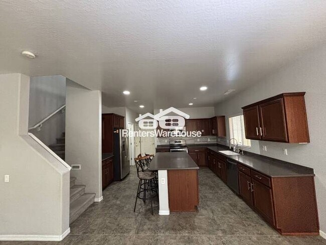 Building Photo - North Phoenix Oasis in a 3-BD Single Family House!