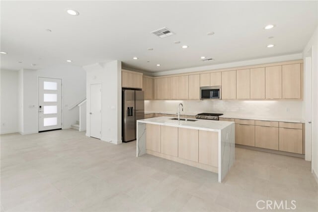 Building Photo - 75285 Buckley Dr