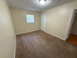 Building Photo - 42099 Garden Dr