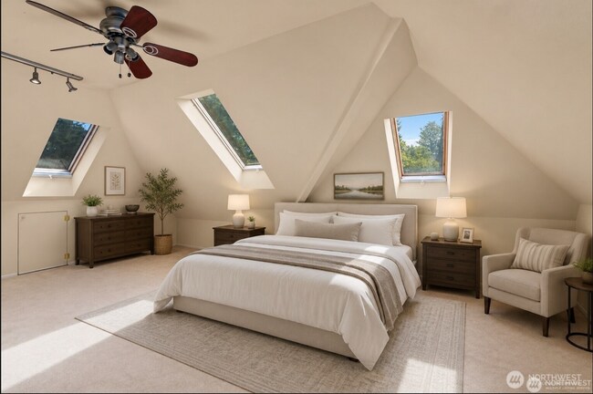 Building Photo - Beautifully Renovated 5-Bedroom Home in Abbey Road