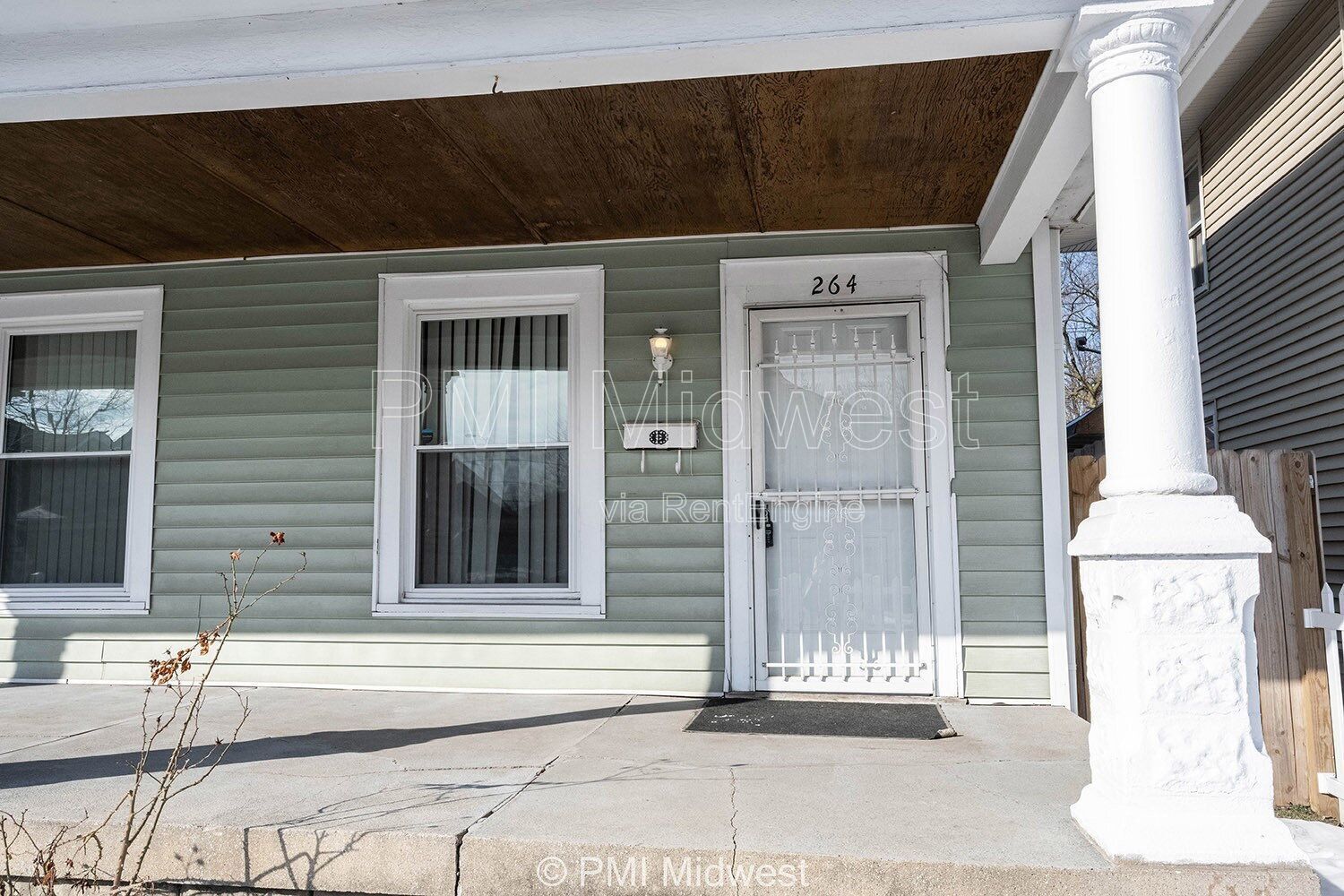 Building Photo - 264 N Holmes Ave