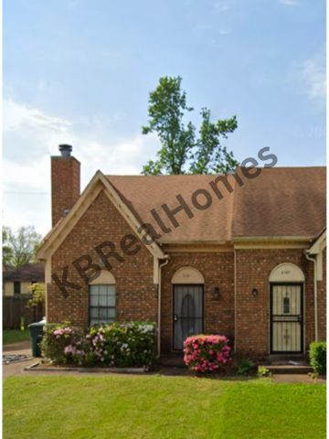 Building Photo - 5791 Plum Valley Dr