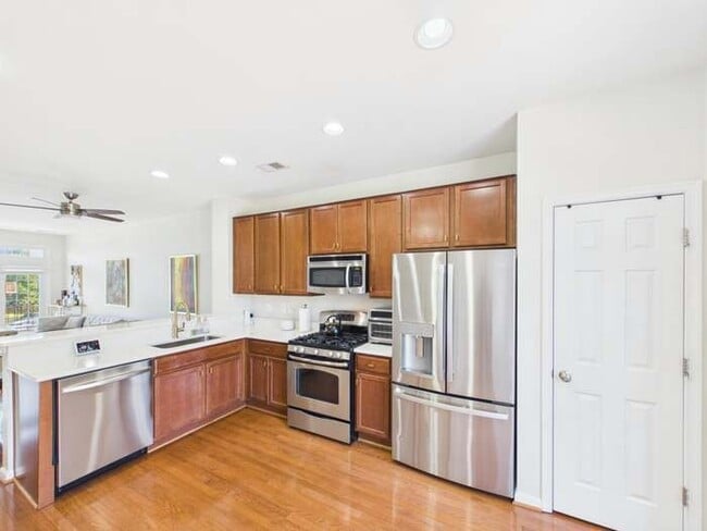 Building Photo - 15653 John Diskin Cir