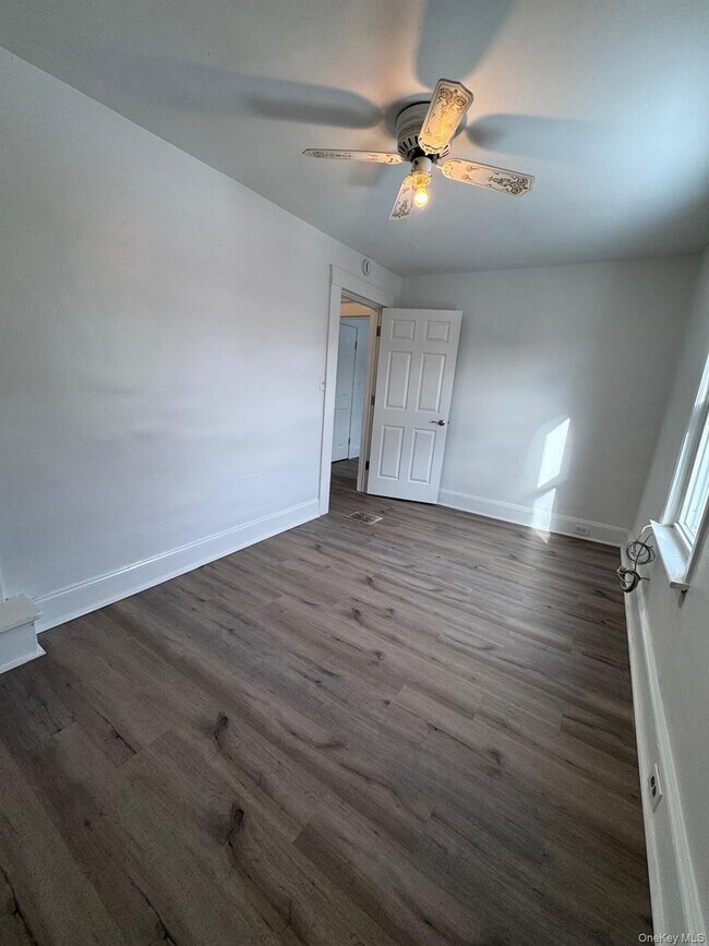 Building Photo - 709 Tower Ave