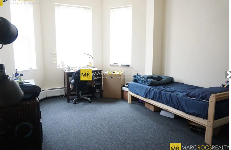 Building Photo - 853 Beacon St