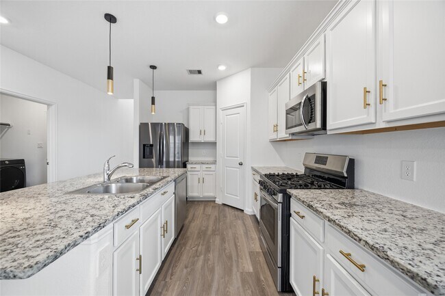 Building Photo - 32319 Melbrooke Dr