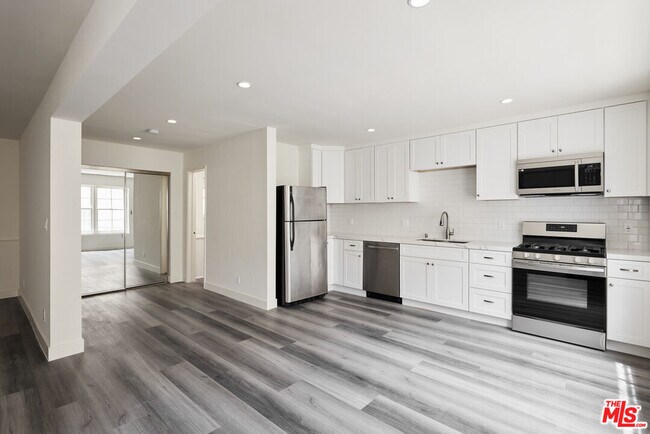 Building Photo - 1151 Horn Ave