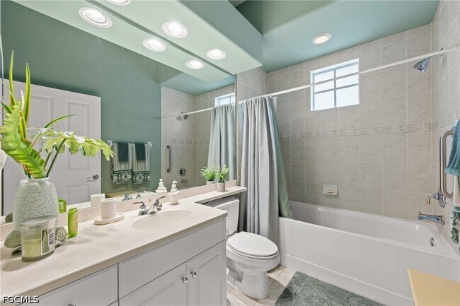 Building Photo - 8641 Piazza Del Lago Cir