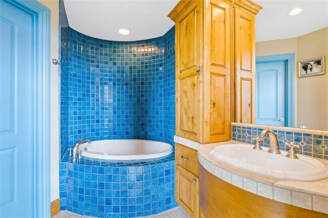 Building Photo - 8205 Asmara Ct