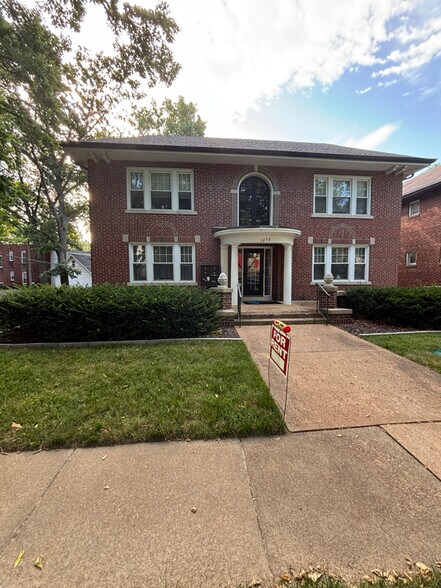 Building Photo - 1270 Boland Pl