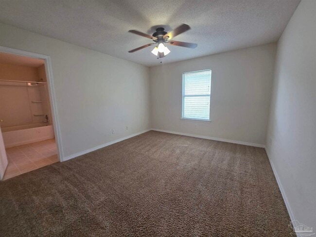 Building Photo - 10552 Wilderness Ln