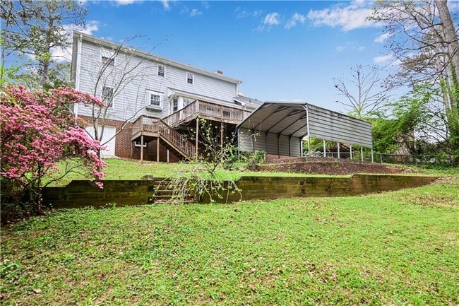 Building Photo - 4711 Nutmeg Way SW