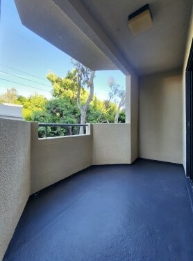 Interior Photo - 2120 Bentley Ave