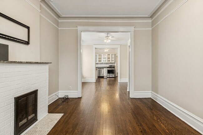 Building Photo - 2159 N Seminary Ave