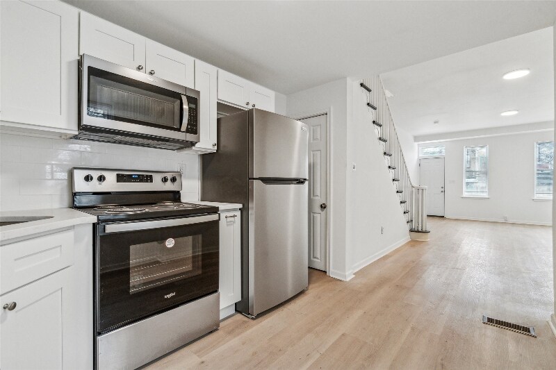 Building Photo - 2509 N Sartain St
