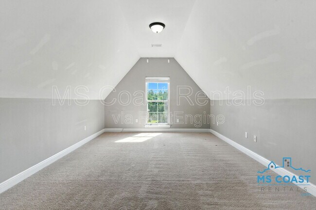 Building Photo - 17194 Palm Ridge Dr