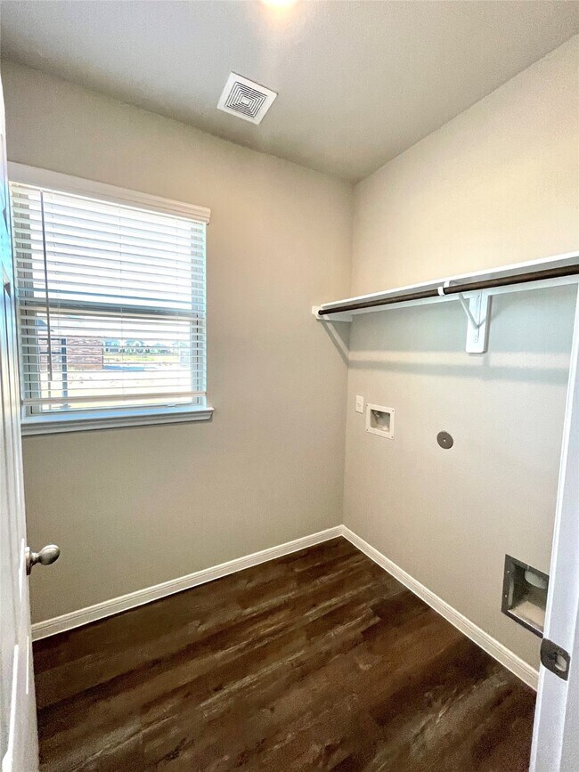 Building Photo - 413 Camino Bay Dr