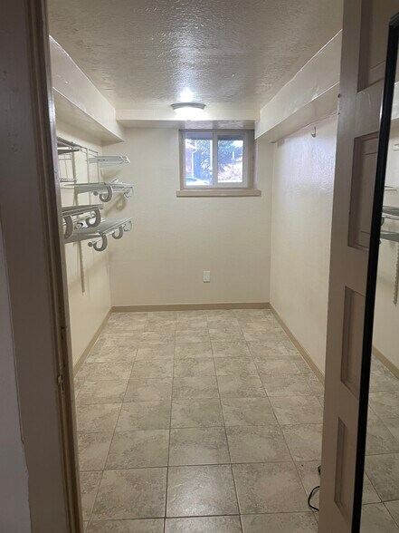 Building Photo - 604 S 1300 E