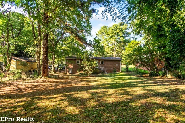 Building Photo - Don’t Miss Out! Look, Lease, and Live Specials EXTENDED to January 31st!