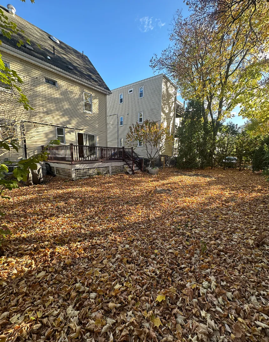 Building Photo - 28 Montfern Ave