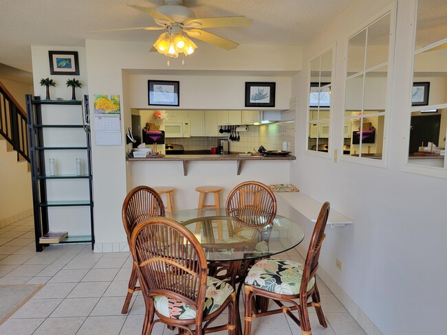 Building Photo - 2405 Kalanianaole St