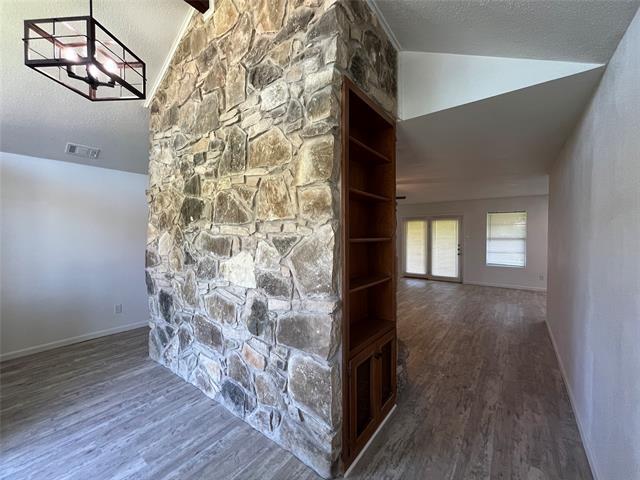 Building Photo - 6415 Circo Dr