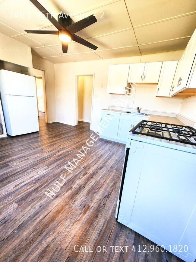 Building Photo - 249 E 15th Ave