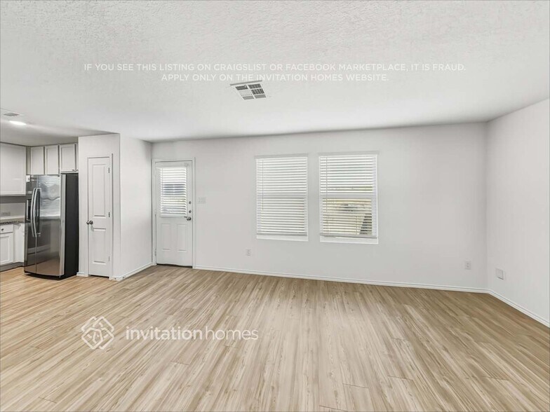 Building Photo - 141 Parish Ln