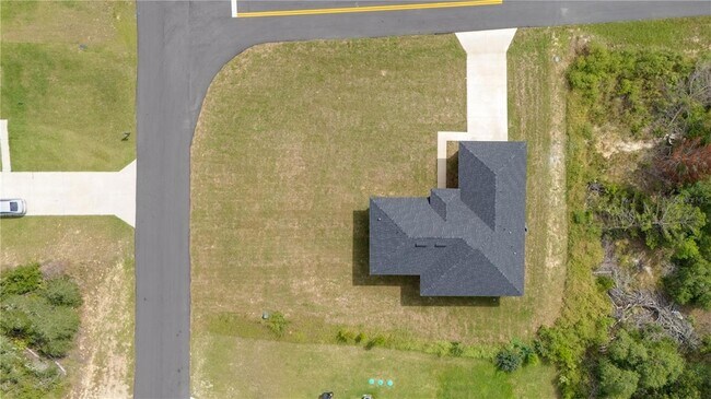 Building Photo - 16816 SW 41st Ave Rd
