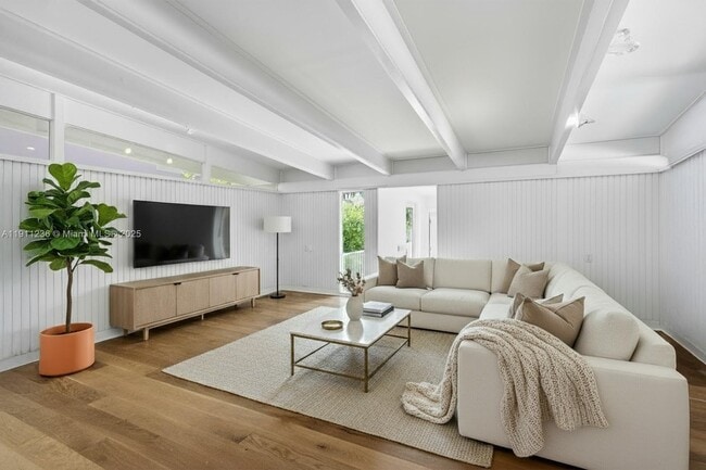 Building Photo - 4 Harbor Point