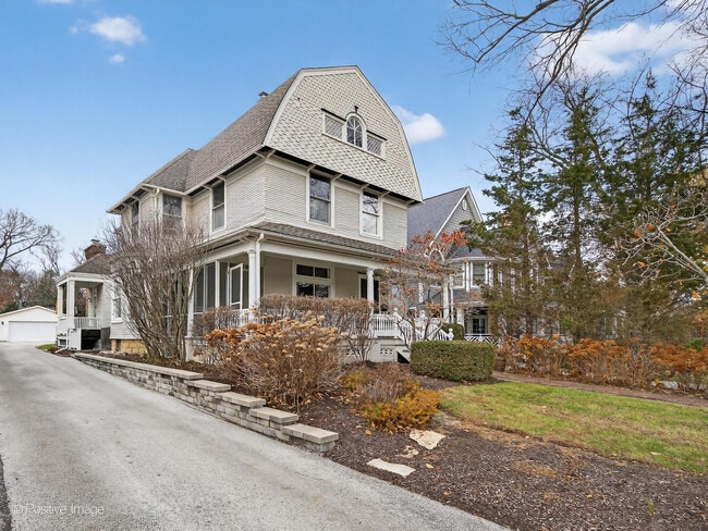 Building Photo - 4206 Central Ave