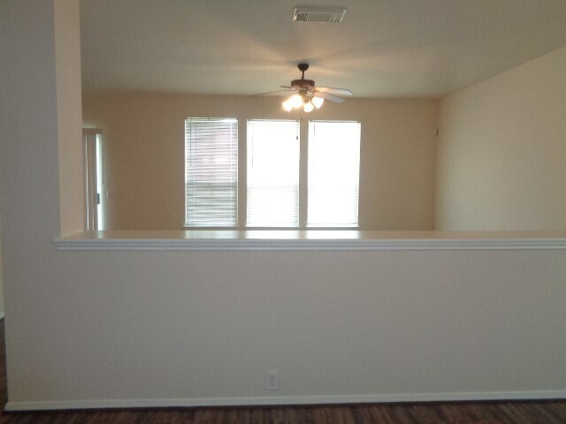 Building Photo - 2831 Feather Green Trail
