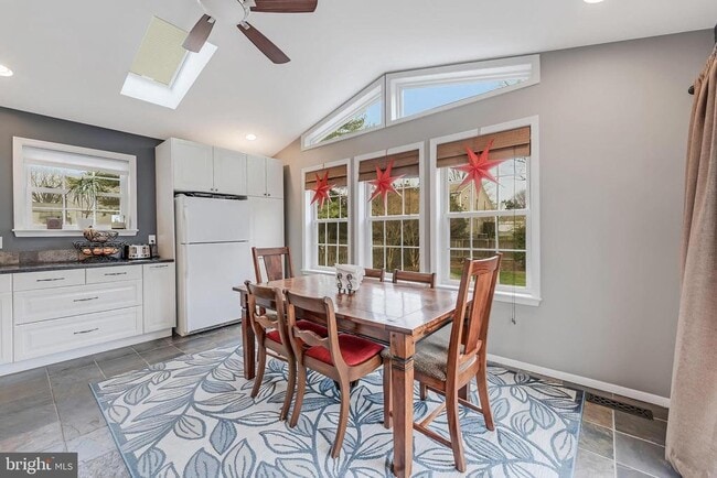 Building Photo - 12918 Framingham Ct