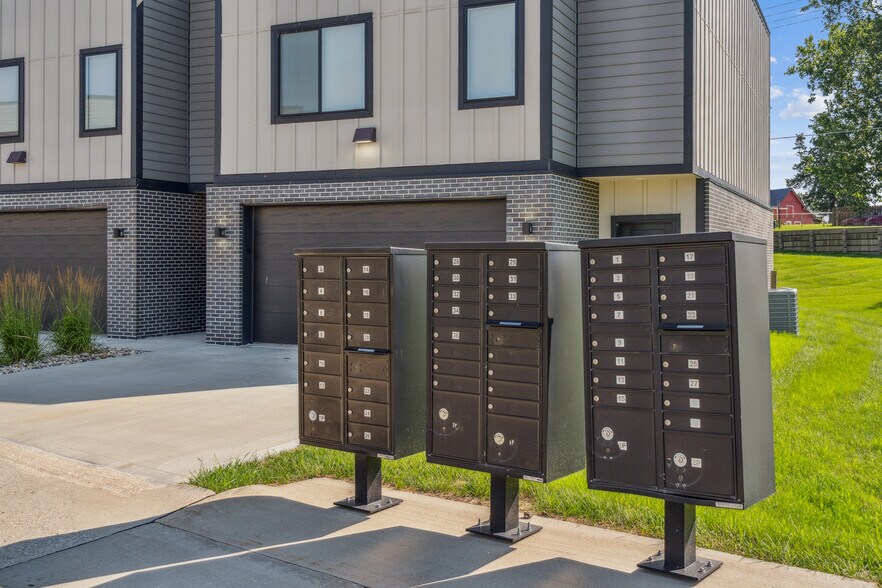 Building Photo - 18 Crosby Park Dr