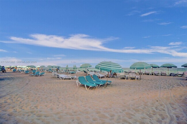 Building Photo - 6801 Collins Ave