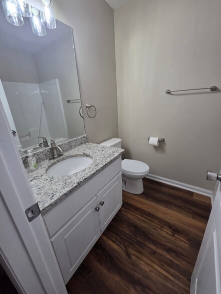 Building Photo - 4909 Orchard Hill Dr