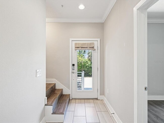 Building Photo - 946 Highland Ave