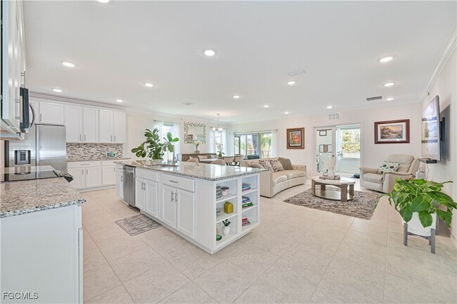 Building Photo - 8948 Cascade Price Cir