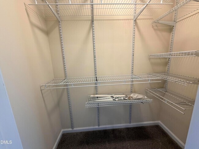 Building Photo - 651 Cupola Dr